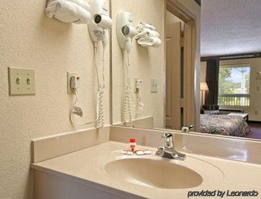 Super 8 By Wyndham Brunswick South I-95 Motel Quarto foto